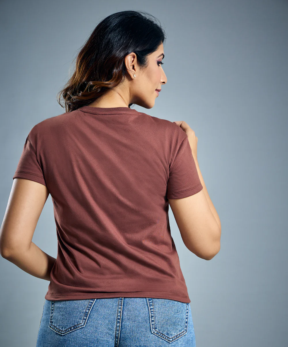 Basic Crew Neck Brown Tshirt - Image 2