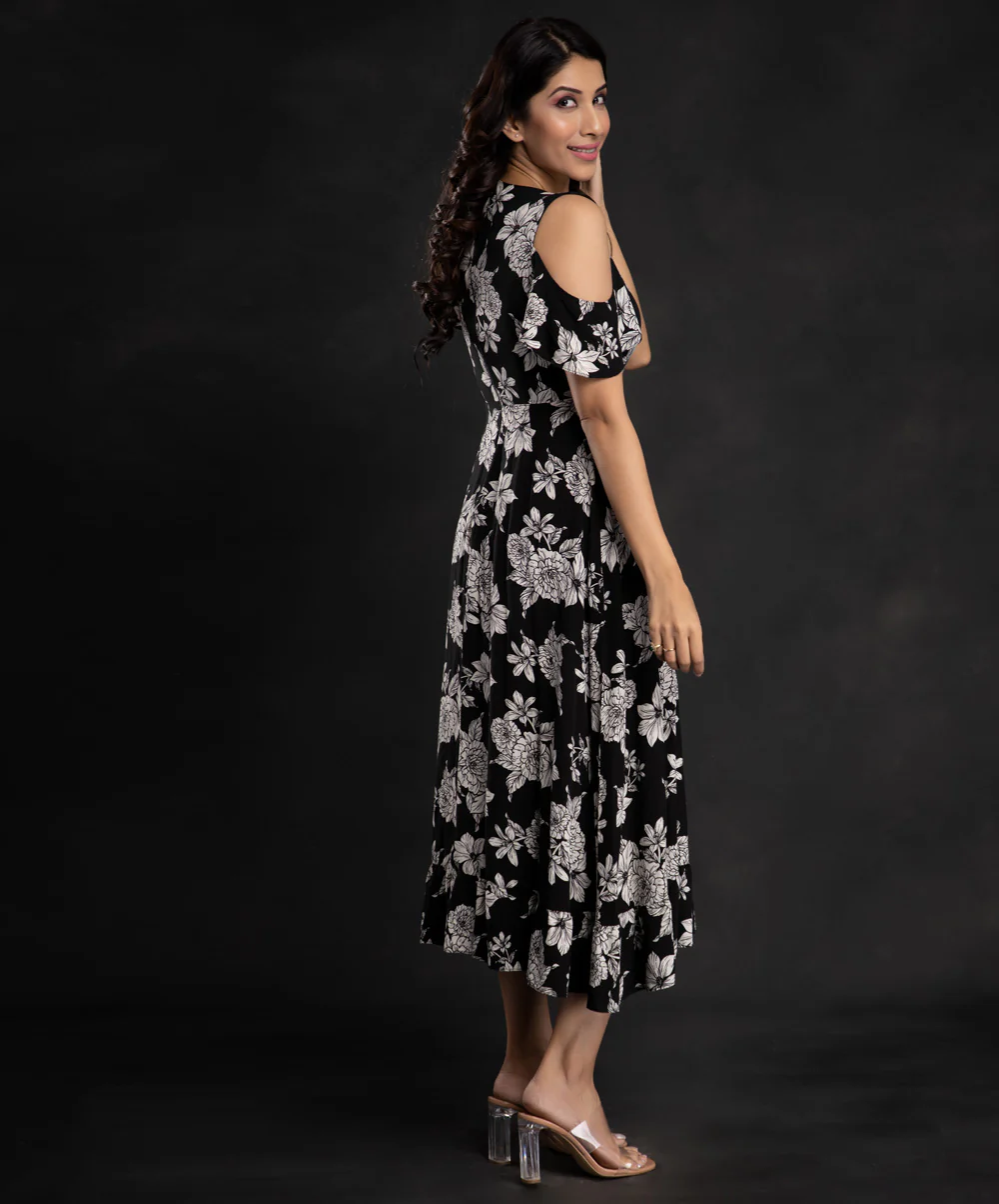 Black White Floral Printed Viscose Dress - Image 2