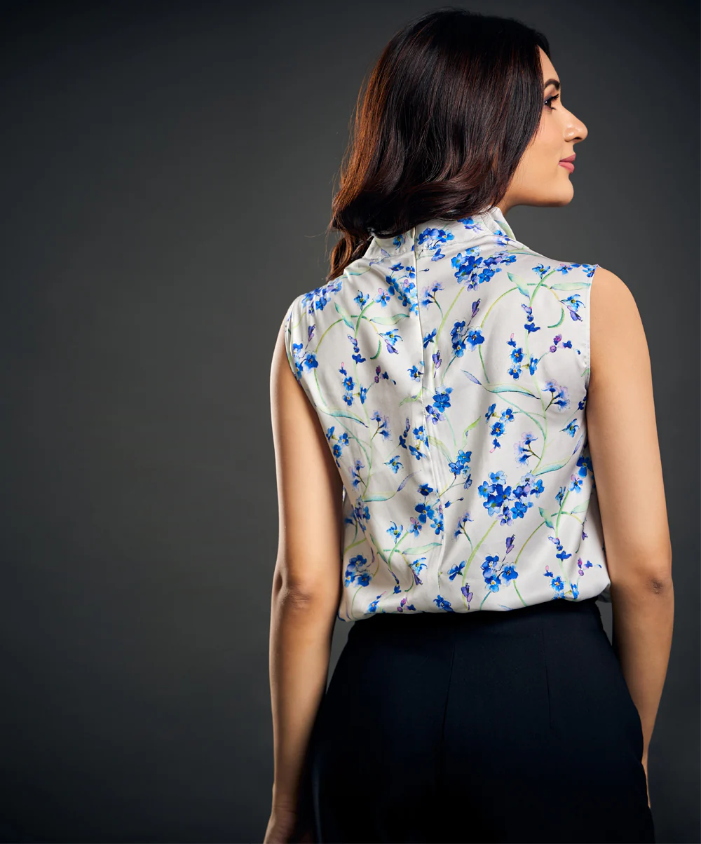 Blue Mini Floral Printed Sleeveless Top - Image 3