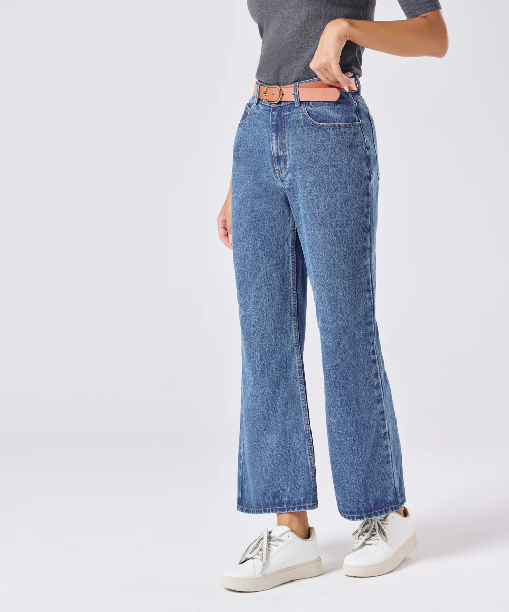 Relaxed Mid Wash Denim - Image 4