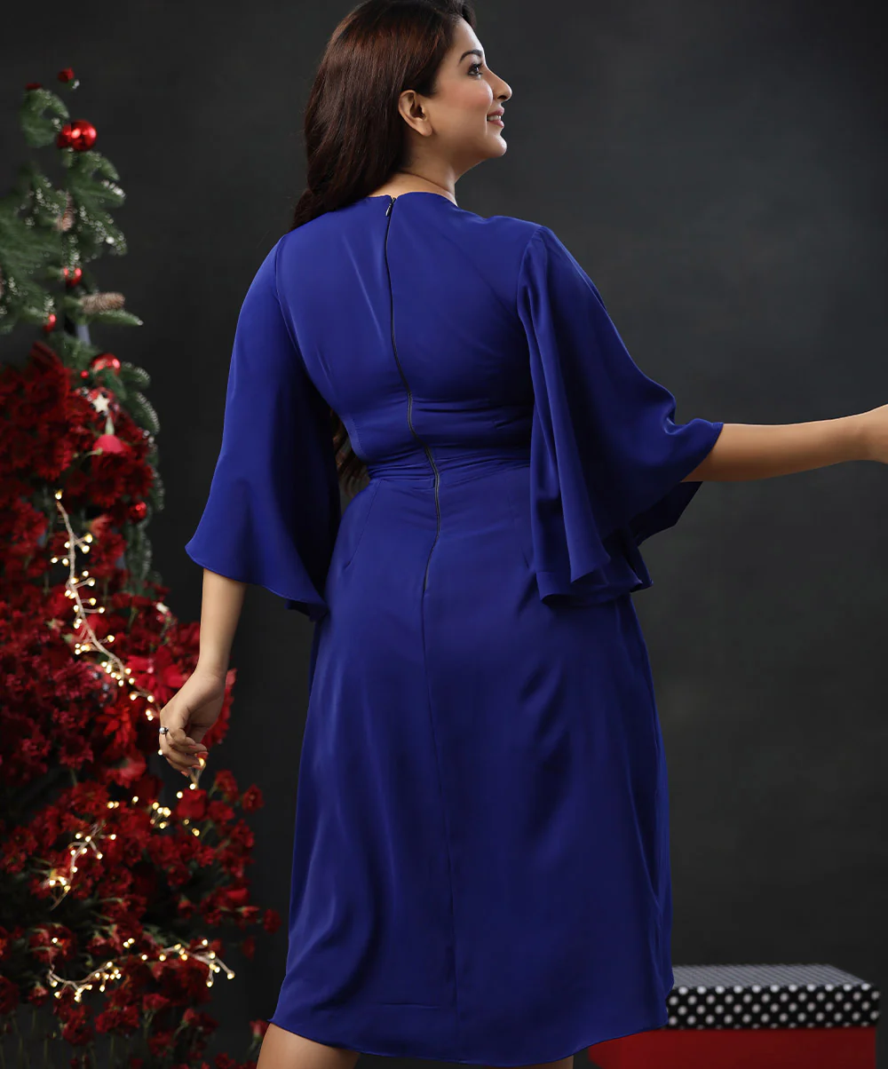 Deep Vcut Belt Detailed Chiffon Dress - Image 2