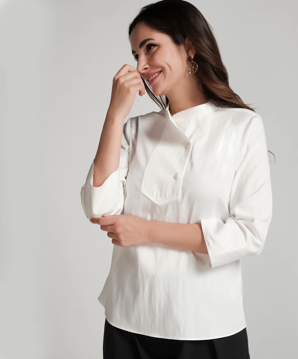 Front Buttoned Separated Collar Shirt - Image 2