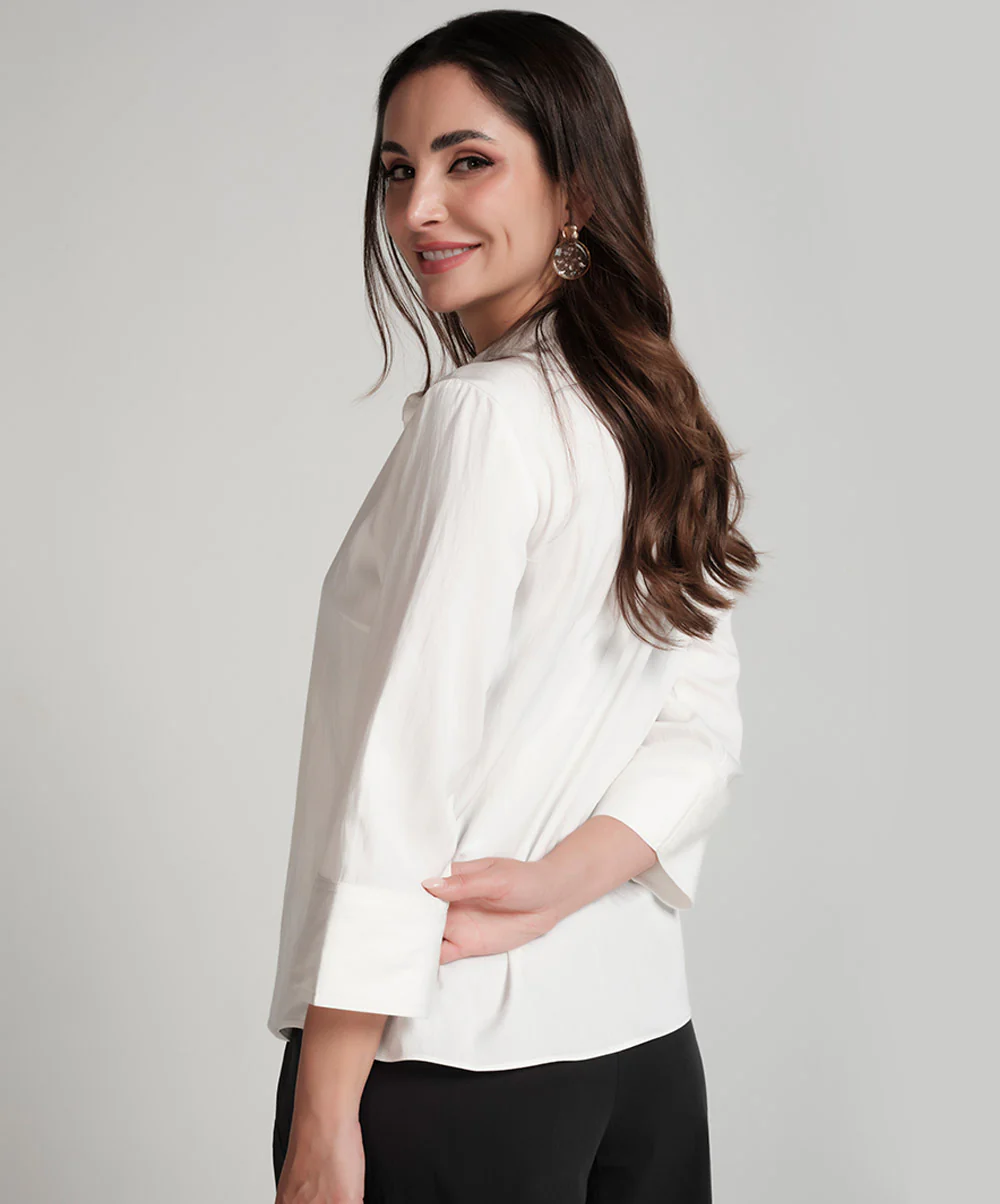 Front Buttoned Separated Collar Shirt - Image 3