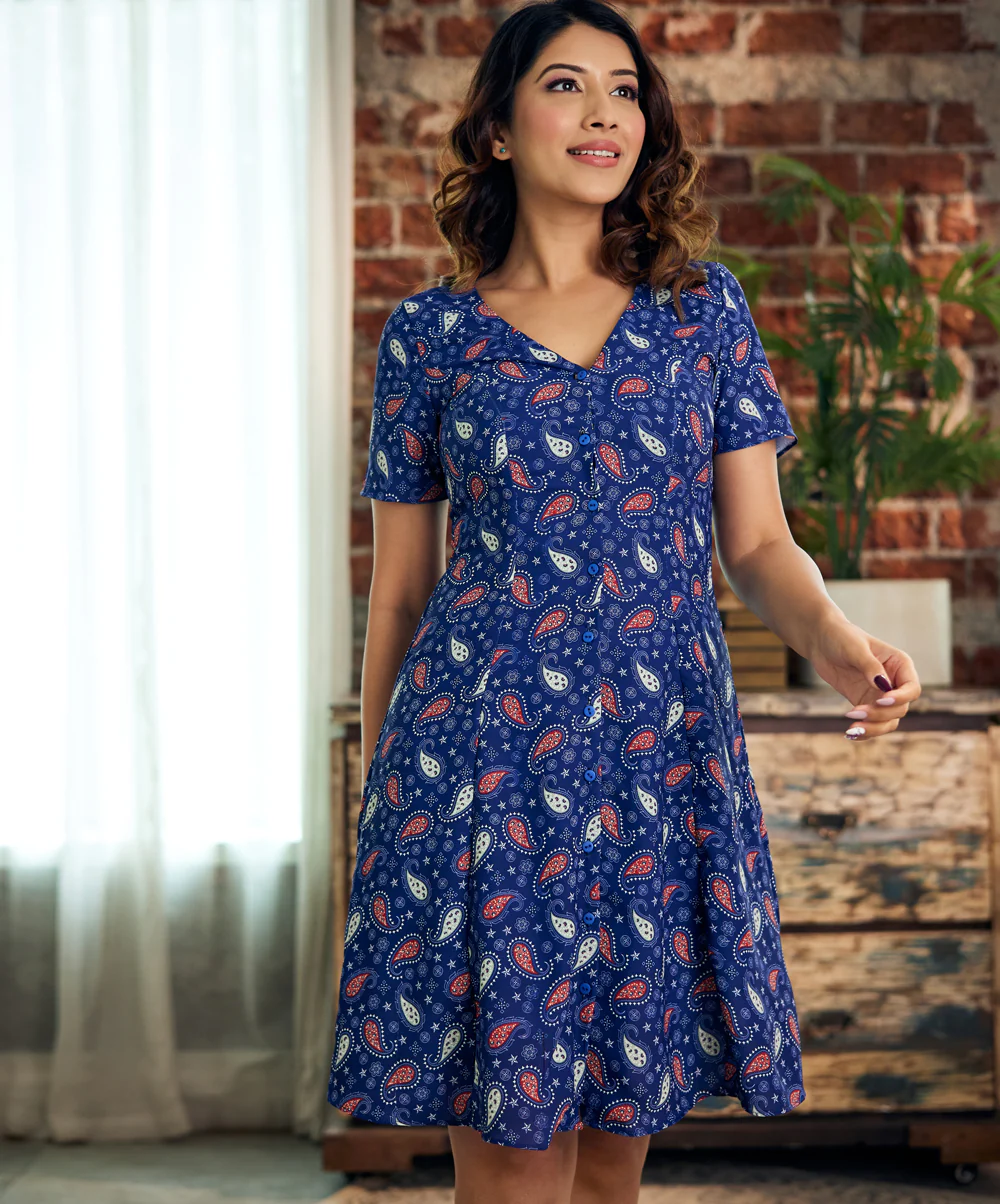 Front Buttoned Short Sleeve Printed Dress