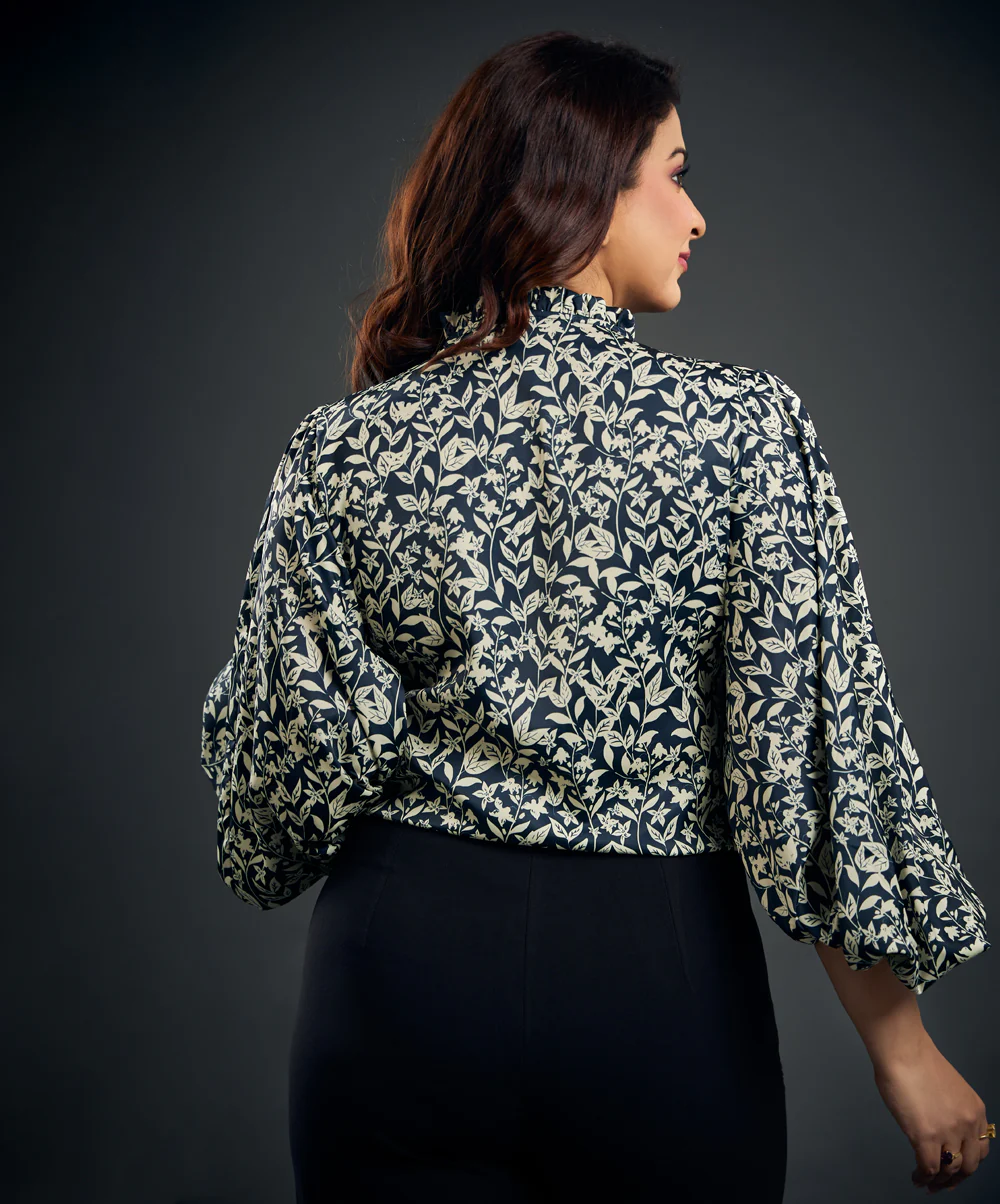 Front Tie Balloon Sleeve Printed Satin Top - Image 5