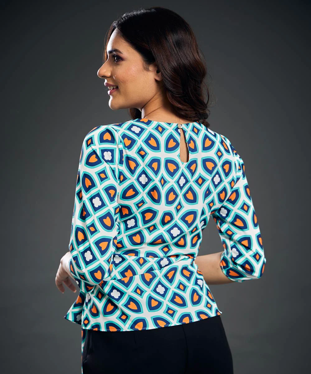 Front Tie Half Sleeve Printed Top - Image 3