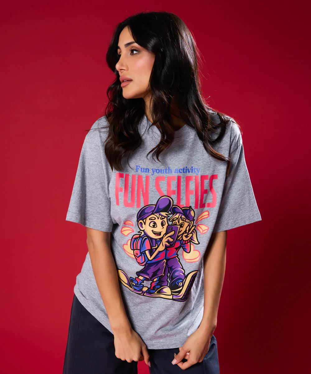 Fun Slefies Oversized Tshirt - Image 3