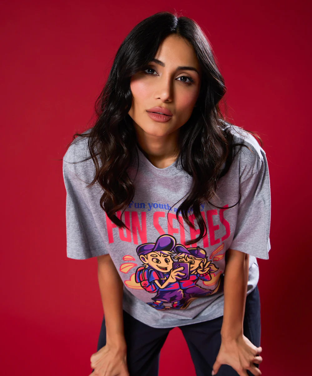 Fun Slefies Oversized Tshirt - Image 4