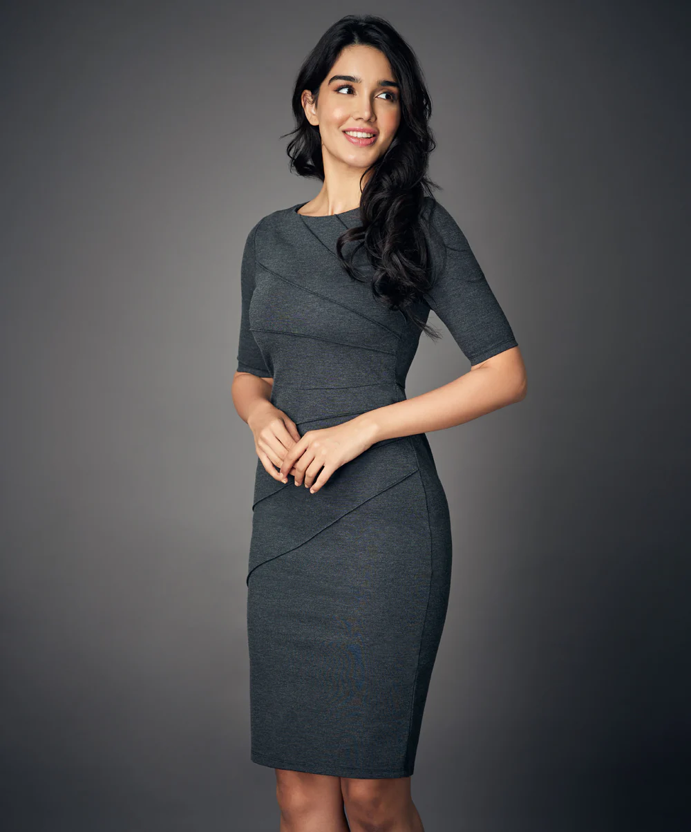 Half Sleeve Panel Bodycon Grey Dress - Image 3