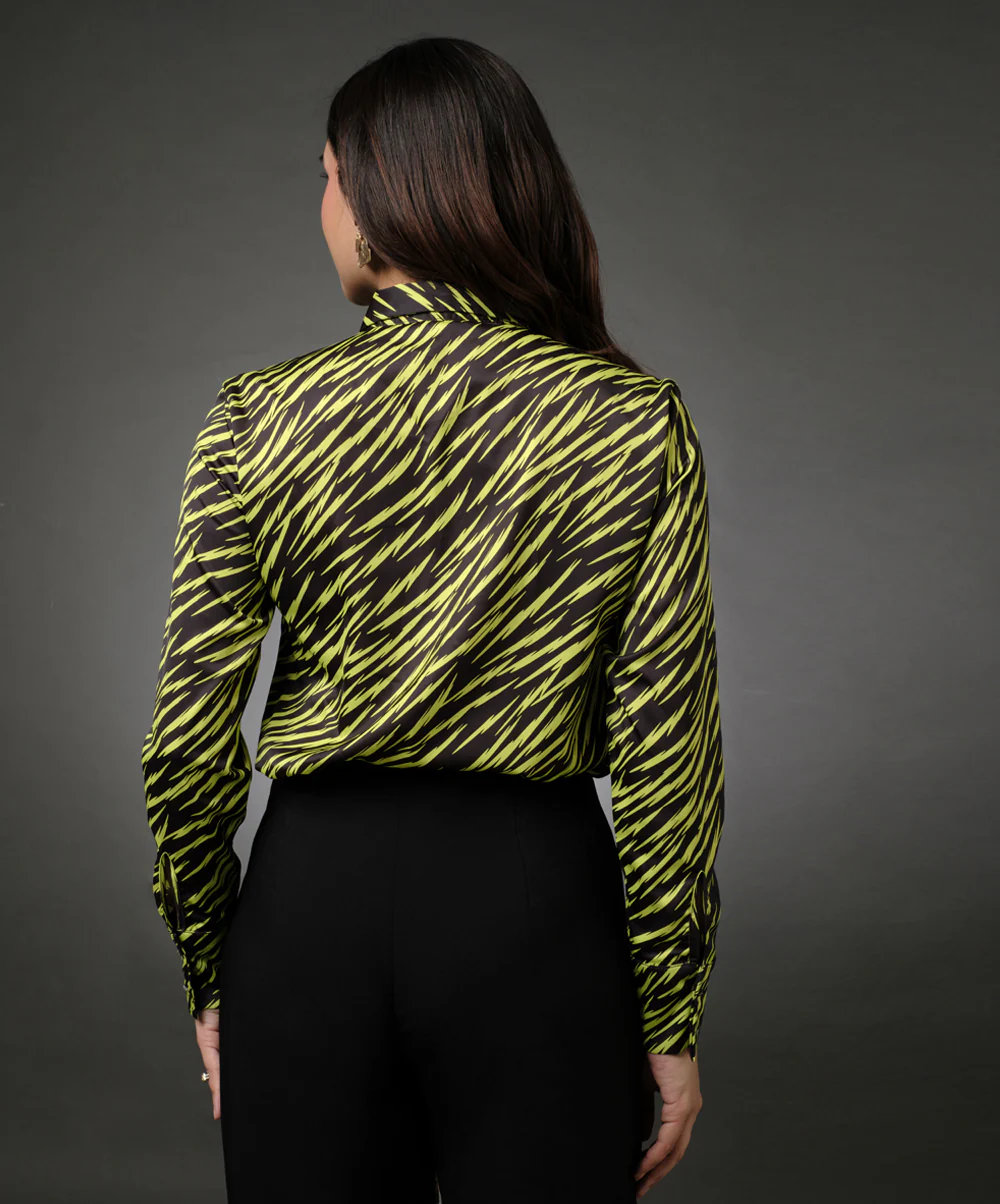 Lapel Long Sleeve Printed Top With A Cuff - Image 5