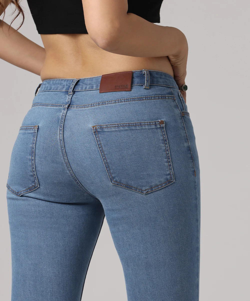Light Blue Mid Waist Skinny Jean - Image 3