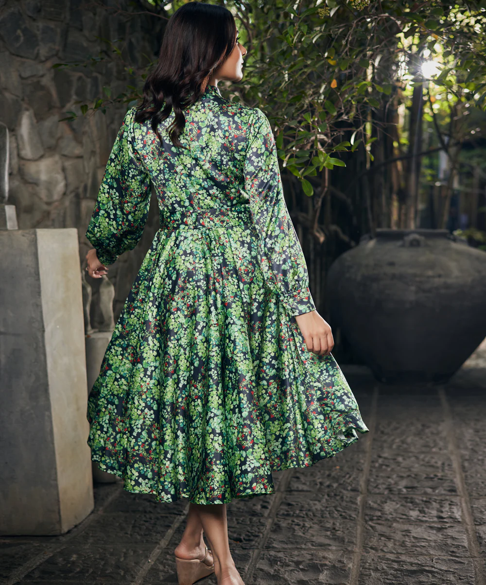 Long Leave Printed Satin Dress - Image 4