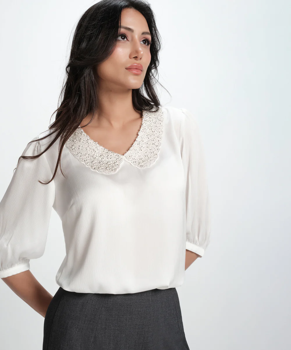 Long Sleeve Collar Attached White Top - Image 2