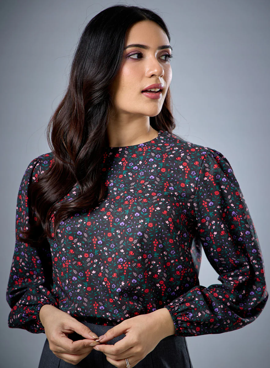 Long Sleeve Round Neck Printed Top - Image 3