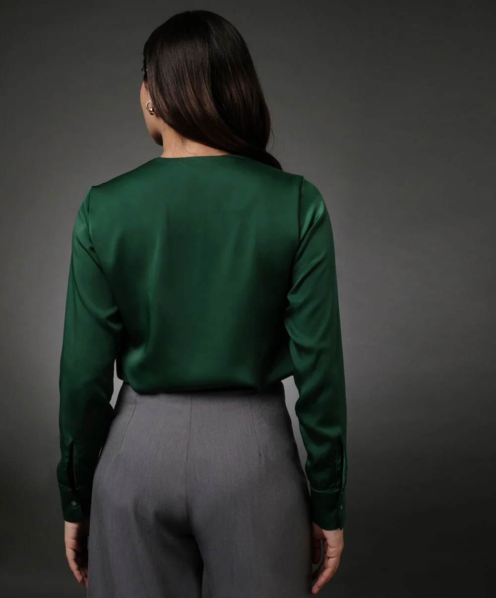 Long Sleeve Vneck Wrapping Green Top - Image 6
