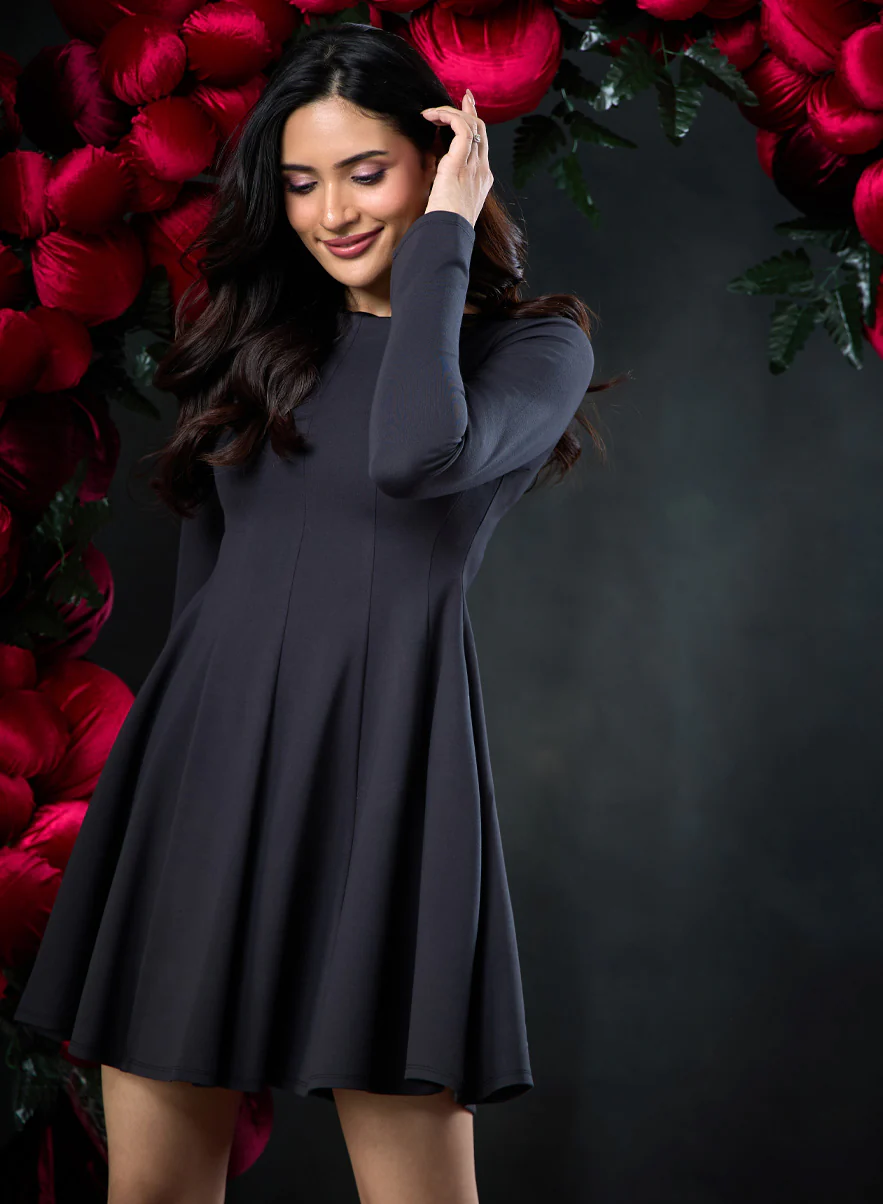 Long Sleeve Waistless Ponte Knit Dress - Image 5