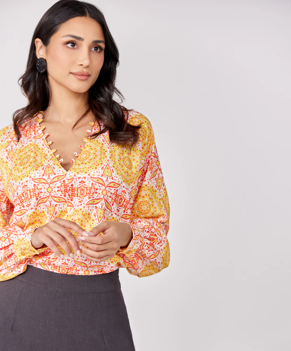 Loop Attached Printed Chiffon Top - Image 3