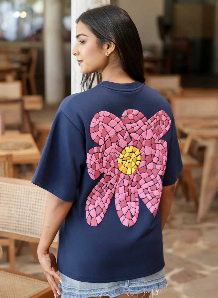 Oversized Back Floral Printed T-Shirt - Image 5