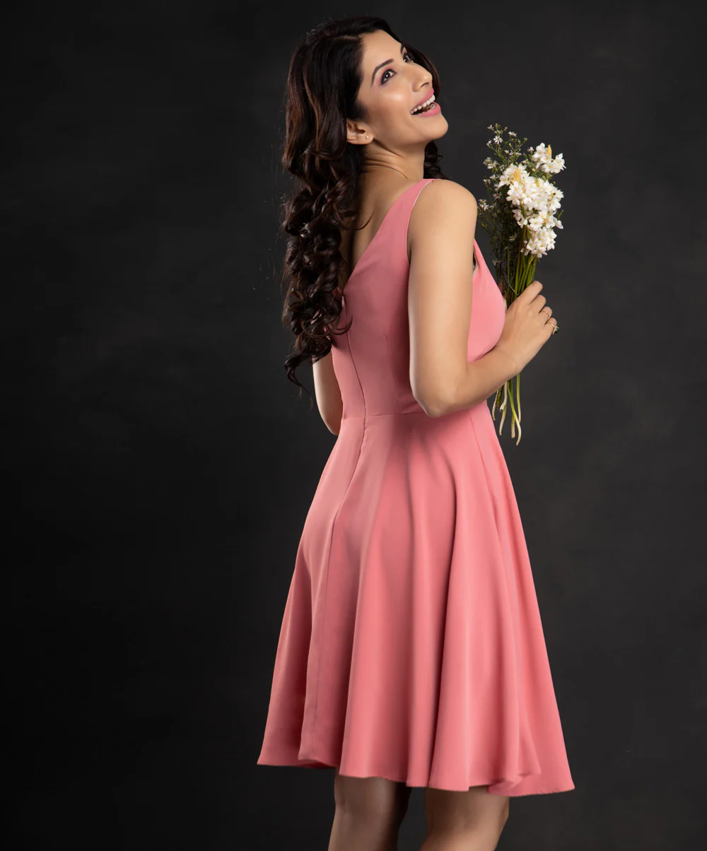 Pink Sweetheart Neck Mini Dress - Image 2