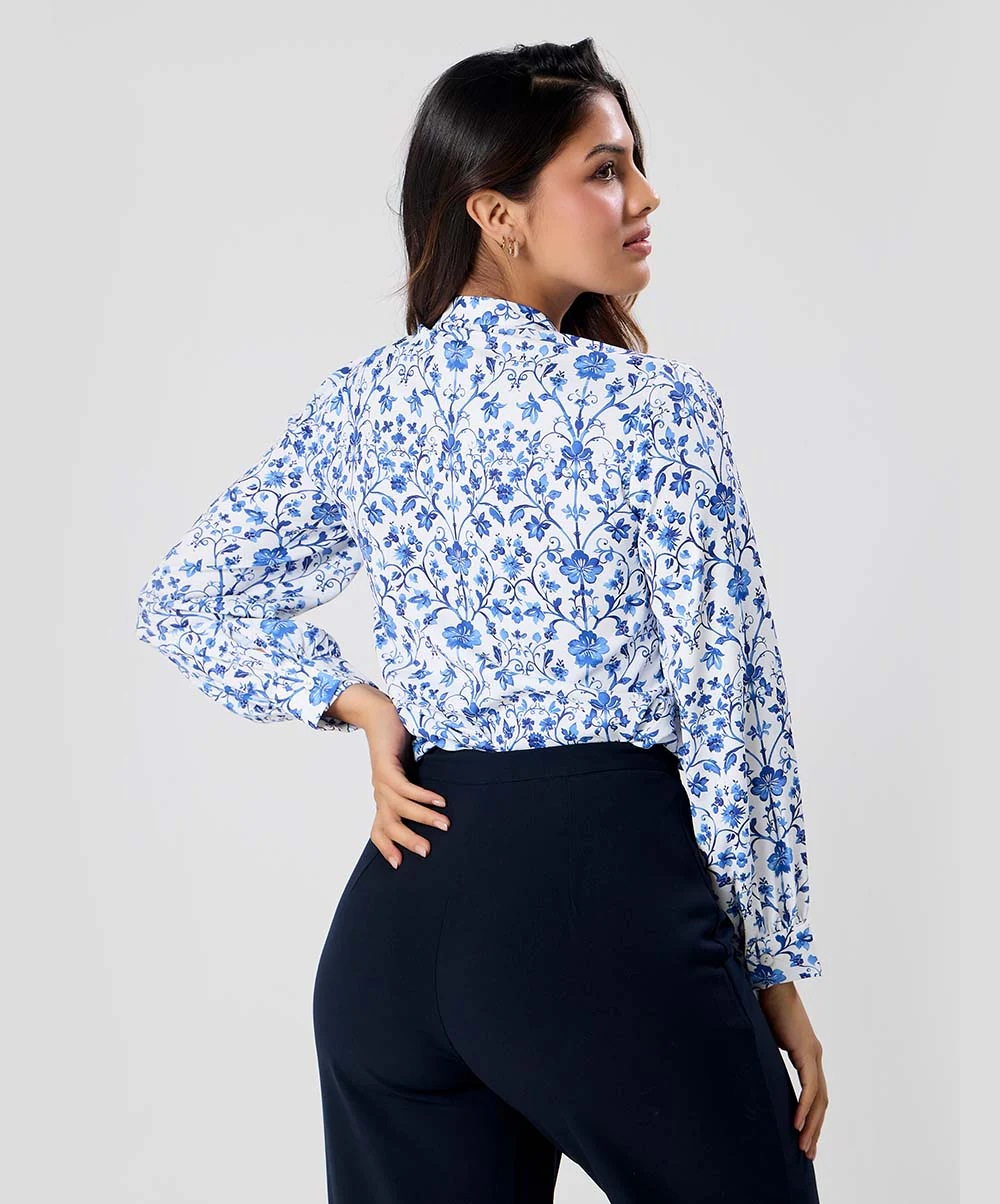 Pintuck Detailed Long Sleeve Printed Top - Image 4