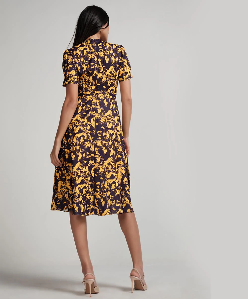Printed Vneck Cross Over Dress - Image 5