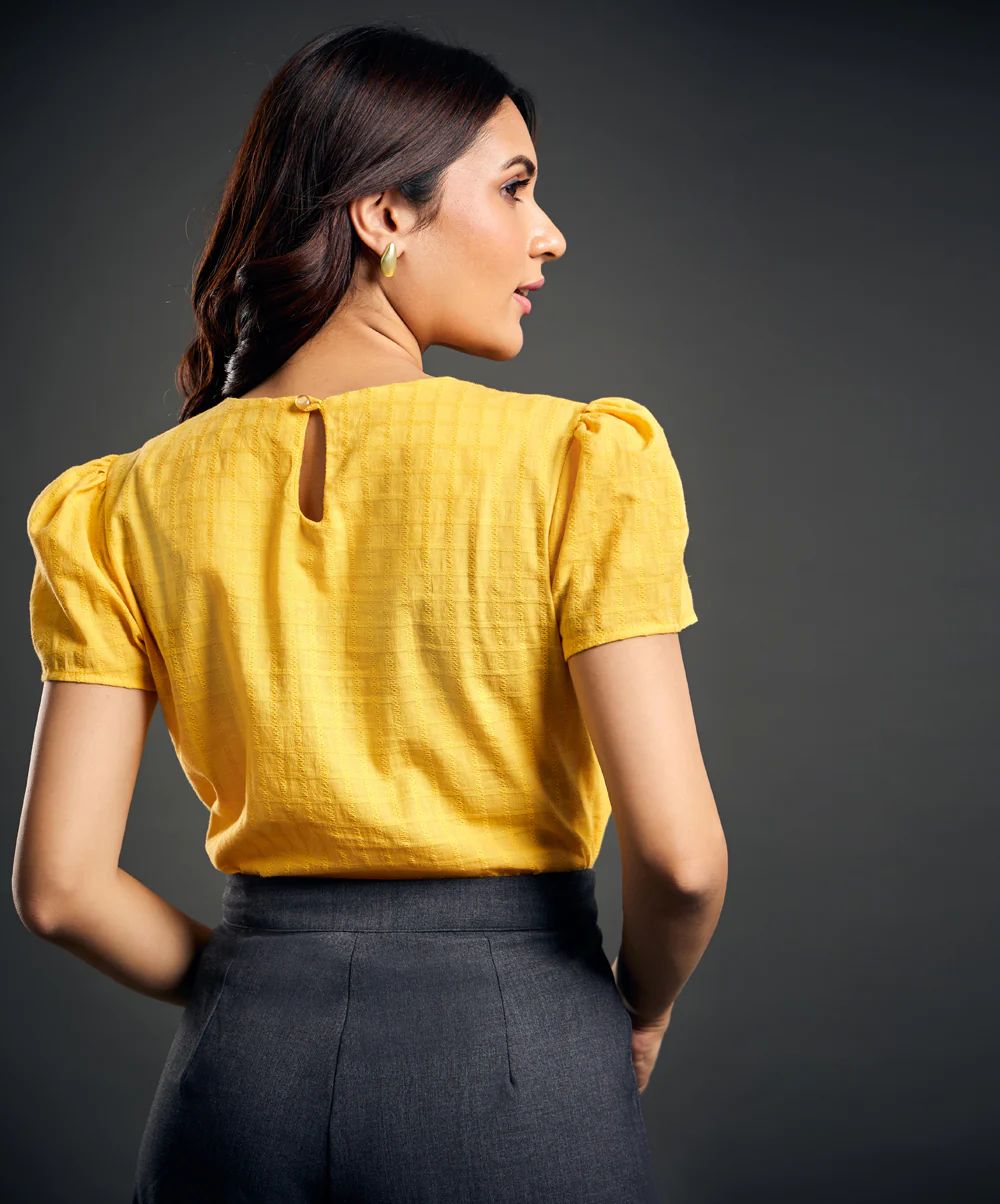 Round Neck Short Sleeve Cotton Top - Image 4