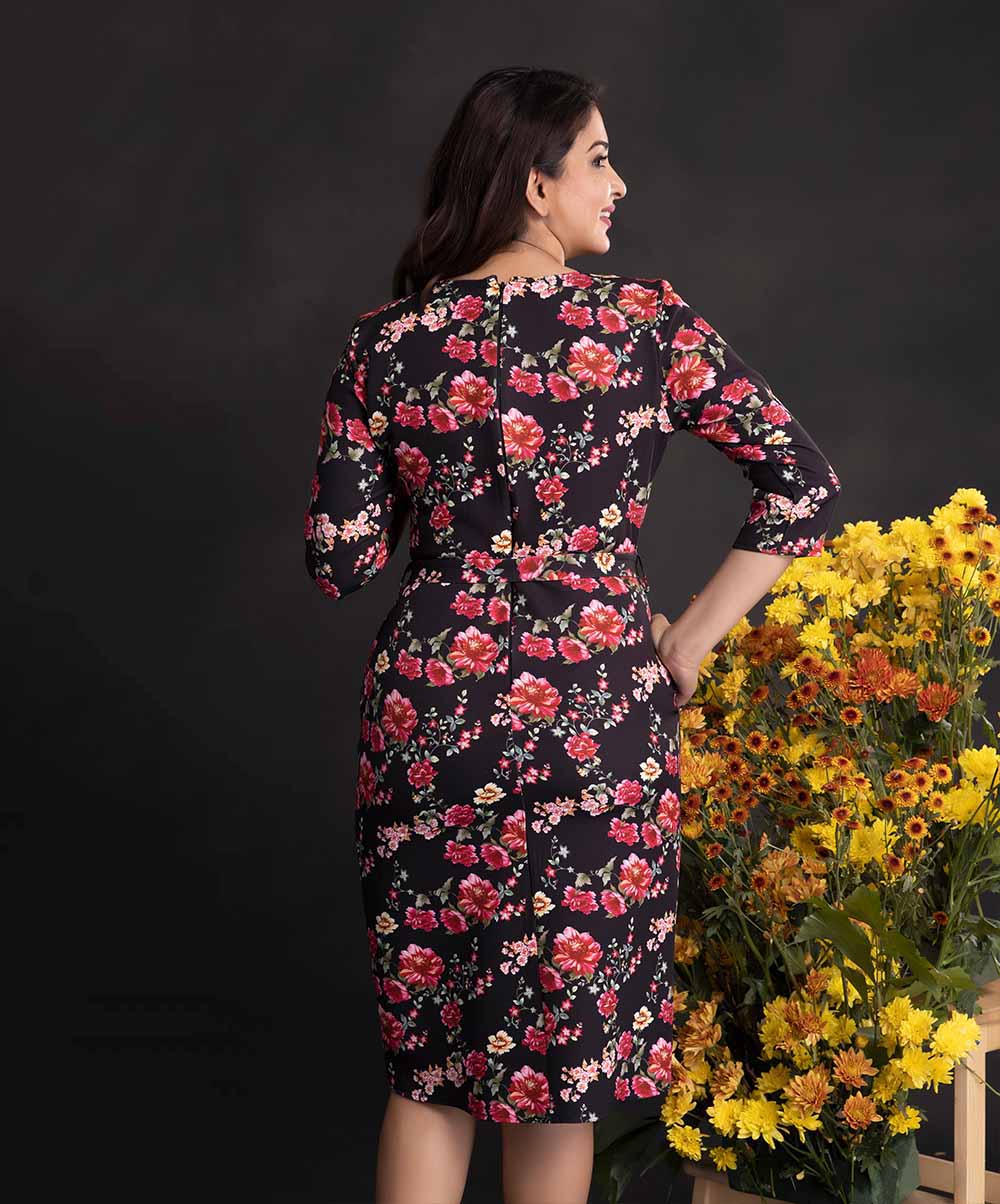 Shift Floral Dress With A Belt - Image 3