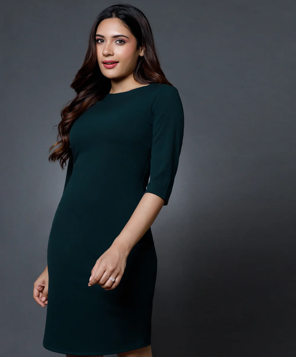 Side Pleated bodycon dress - Image 2