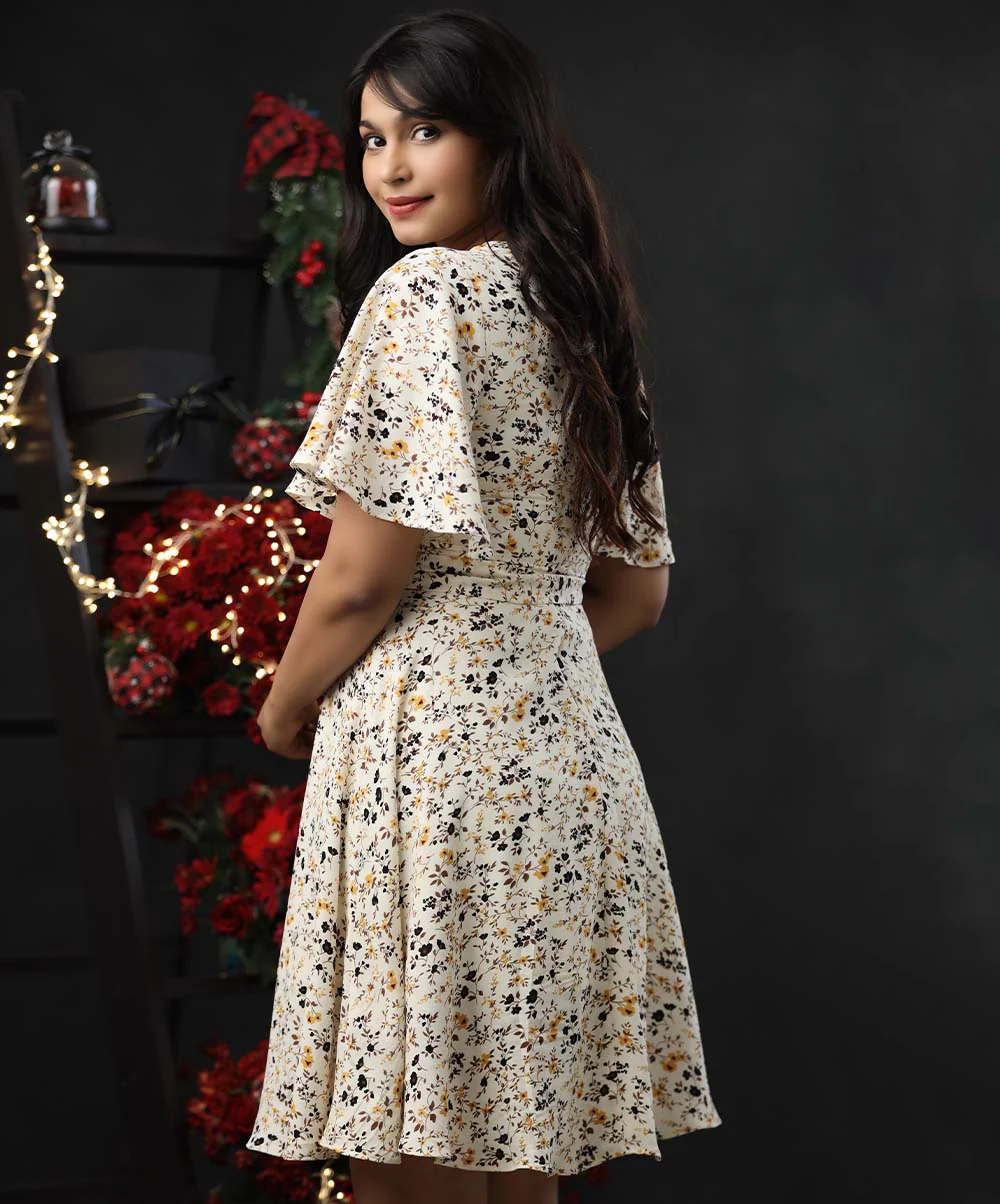 Sleeve Flared Vneck Chiffon Skater Dress - Image 2
