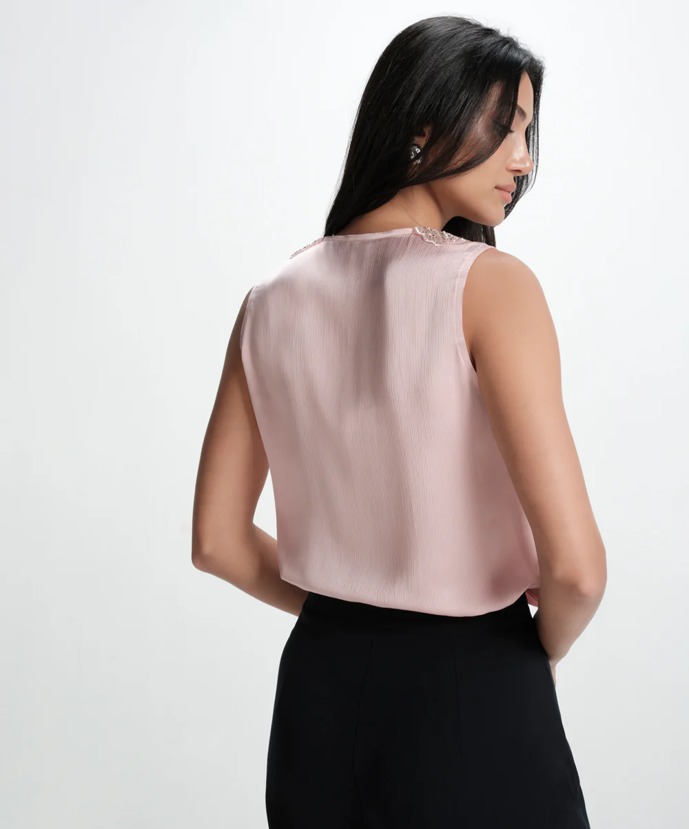 Sleeveless Collar Attached Pink Top - Image 4