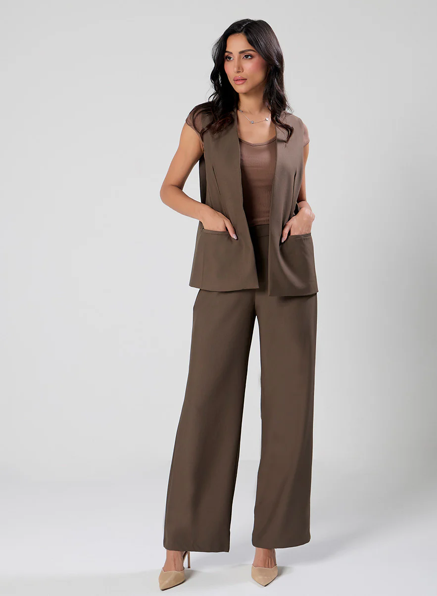 Sleeveless Detailed Blazer - Image 3