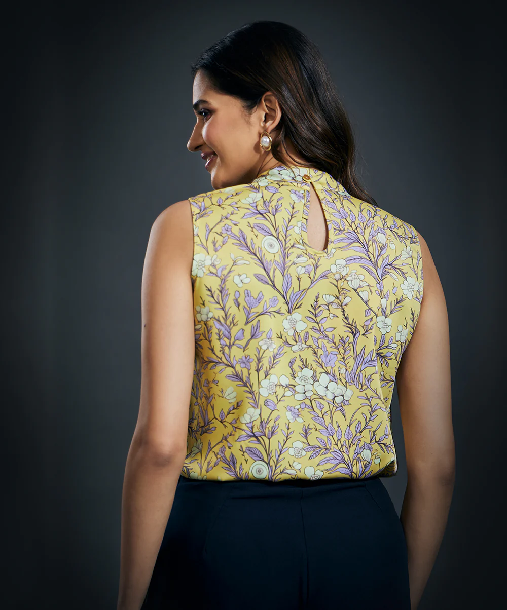 Sleeveless Printed Satin Top-Yellow Print - Image 3