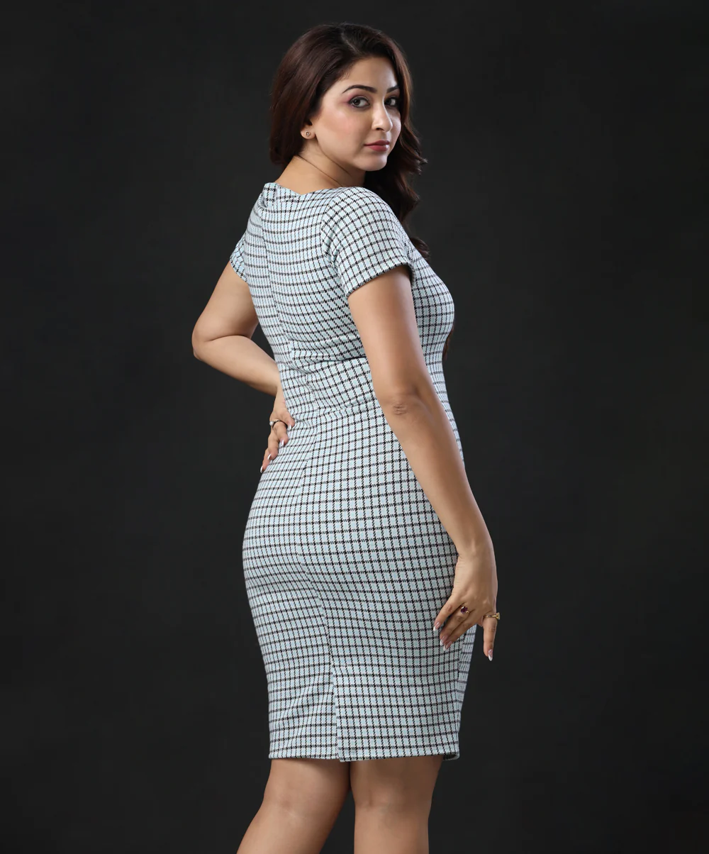 Square Neck Plaid Bodycon Dress - Image 2