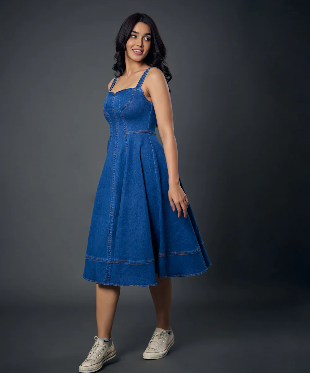 Sweetheart Wide Strap Denim Dress - Image 5