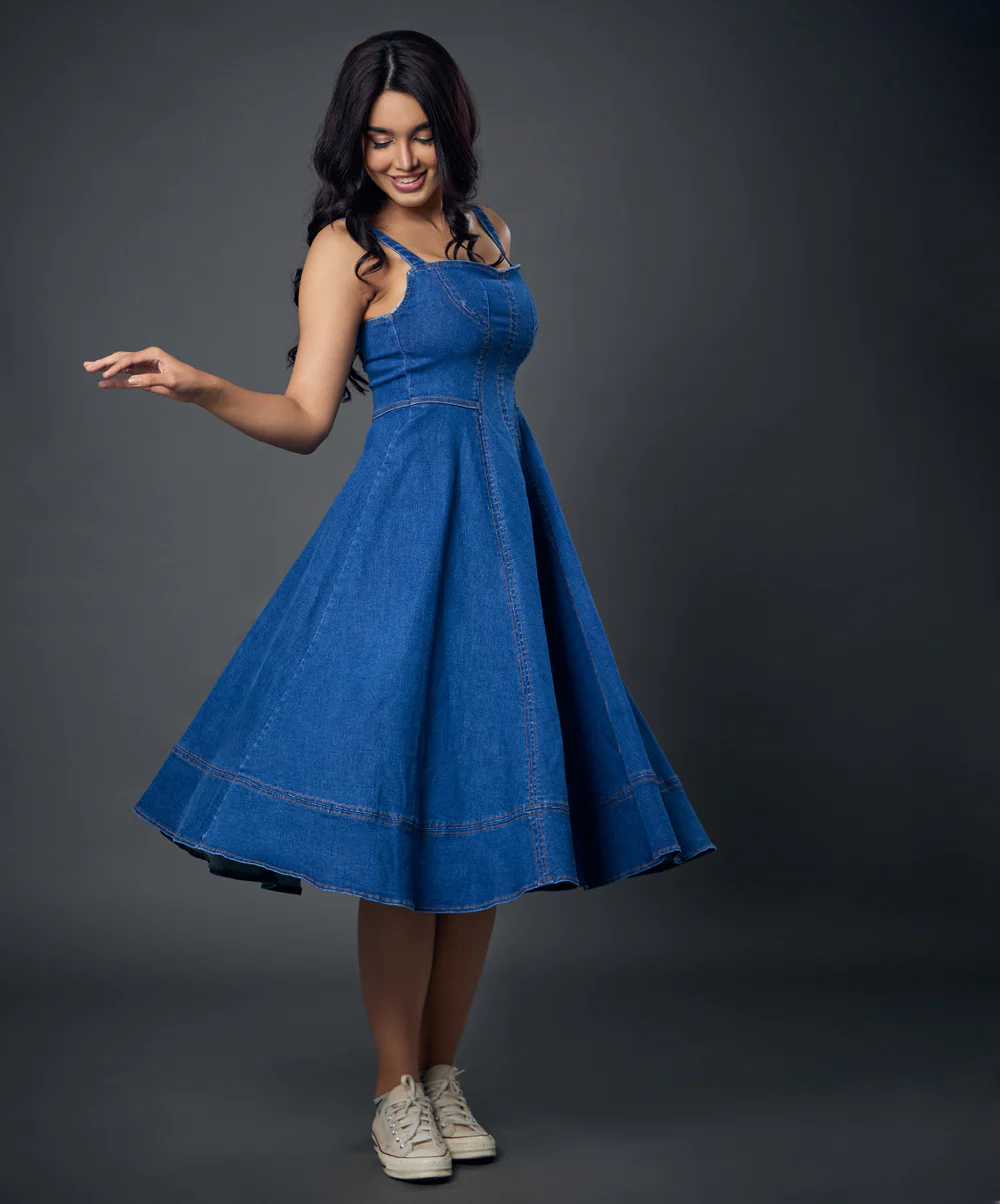 Sweetheart Wide Strap Denim Dress - Image 6