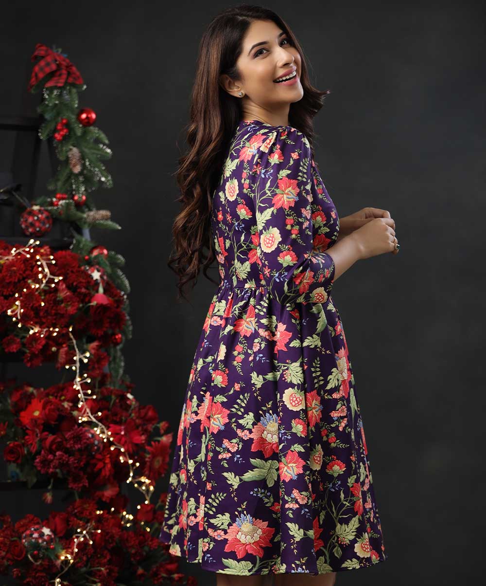Three Quarter Sleeve Round Neck Dress - Image 2