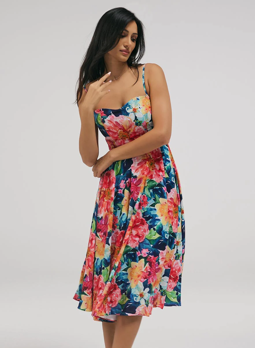Tiny Strap Dress With Bracot Torso - Image 2