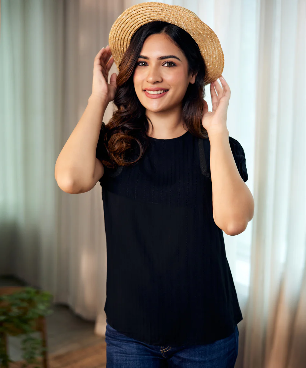 Trim Attached Short Sleeve Black Top - Image 3