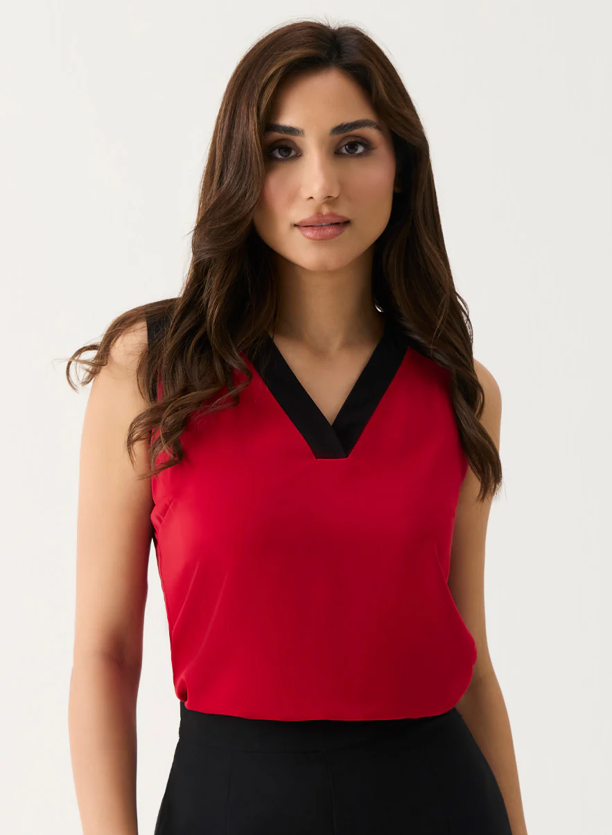 White Sleeveless Plain Chiffon Top - Image 2