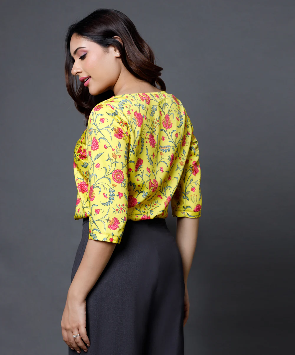 Yellow Printed Half Sleeve Vneck Top - Image 5